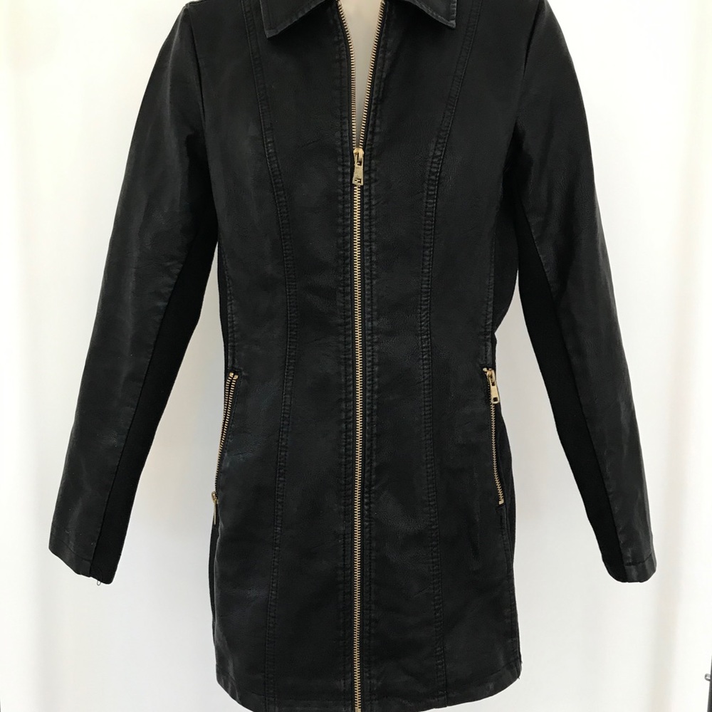 EUC Baccini Fitting Faux Leather jacket and knit